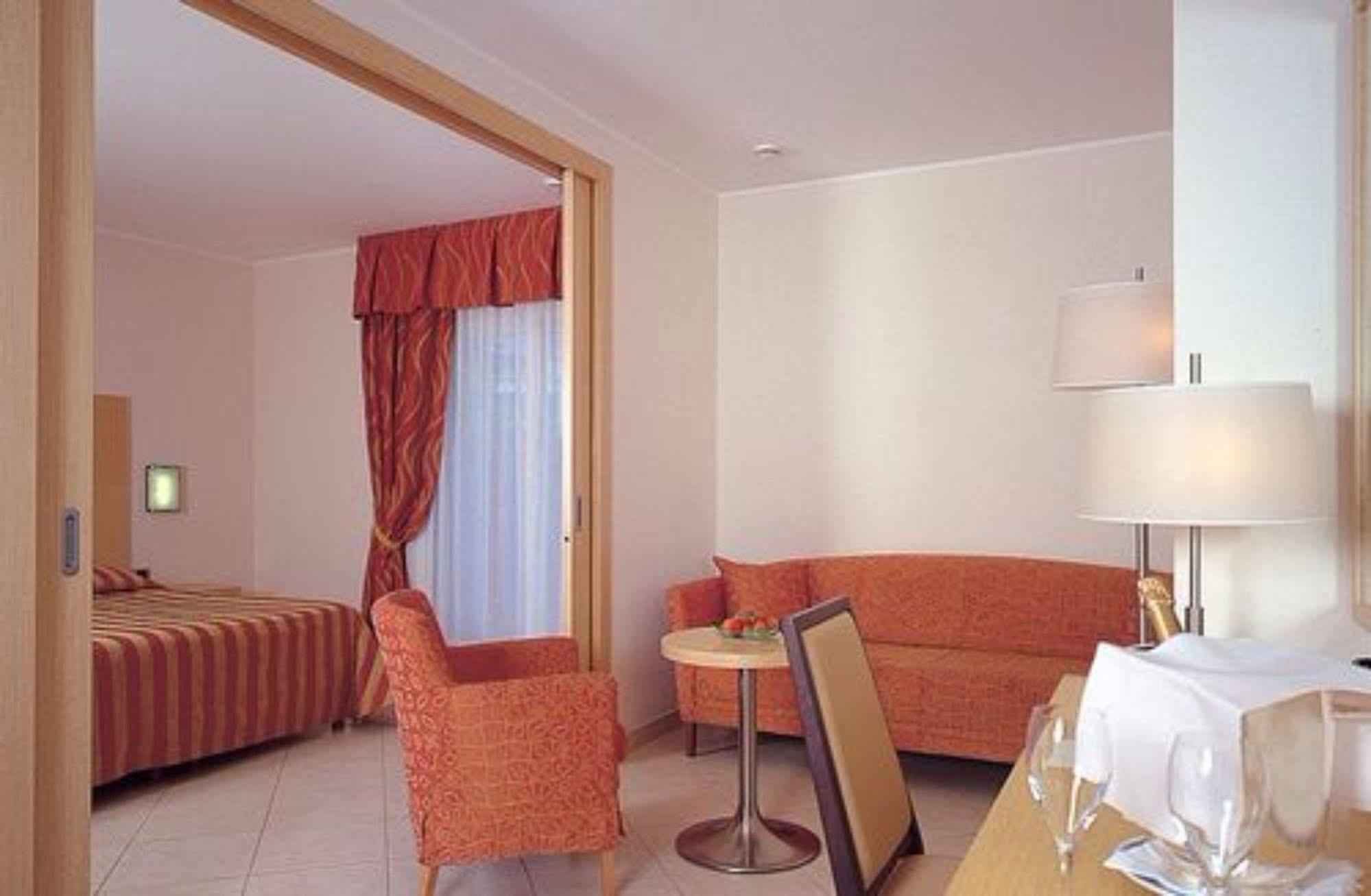 Hotel Continental Wellness & Spa Sirmione Extérieur photo